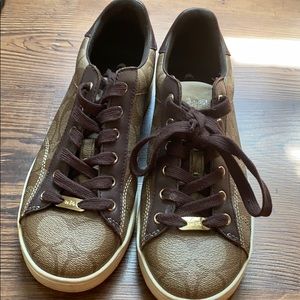 Coach shoes